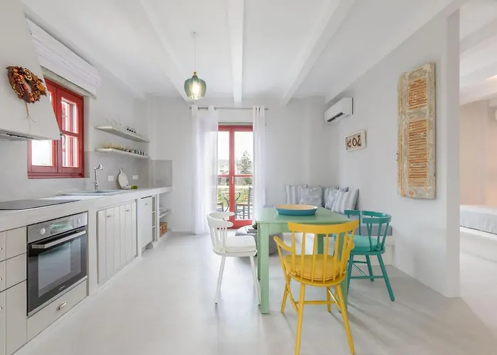 Marathi Mykonos * Klouvas