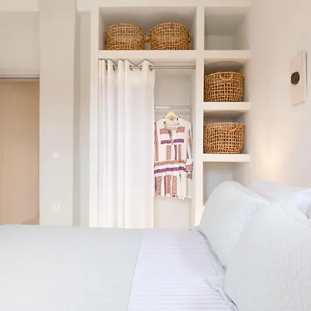 Marathi Mykonos * Klouvas